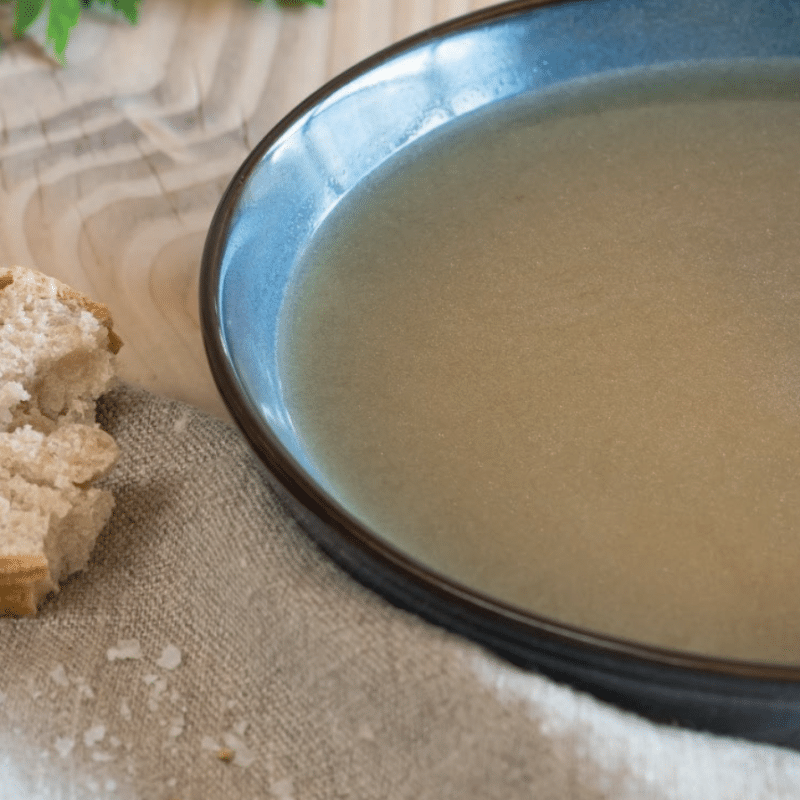 Økologisk hønsekødsuppe